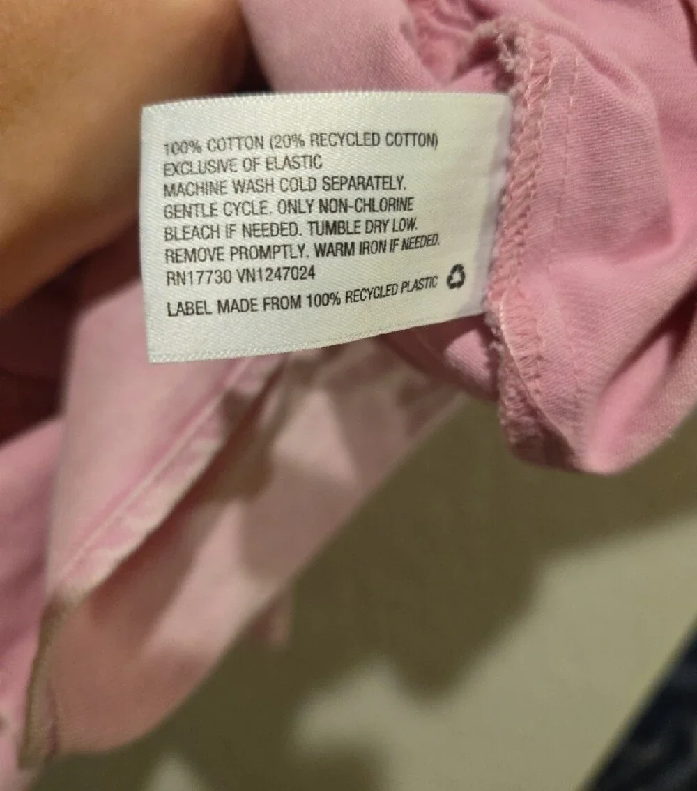 Pink Zip-Front Peplum Crop Top - Picture 3 of 8